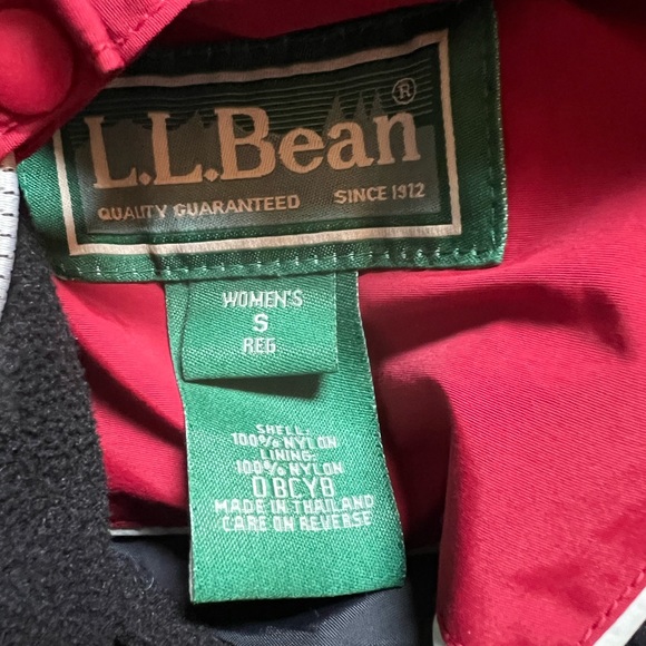L.L. Bean Women’s winter jacket | 3 in 1 | Size Small | Red - Picture 3 of 6